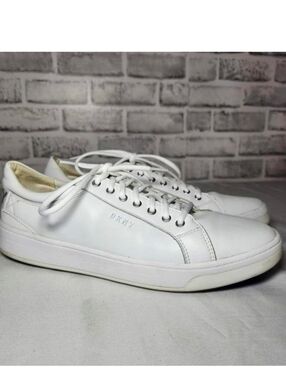 DKNY Men's Leon Lace-Up Logo Sneakers Size 10.5 White Leather Casual